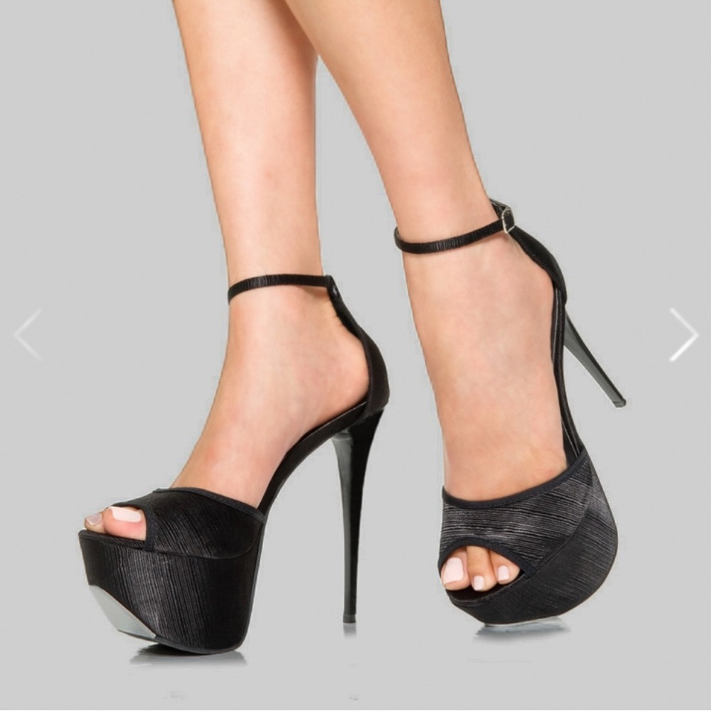 Fairlee Fashion Women's High Heels Platform Pumps Ankle Strap Stiletto  Size 6.5